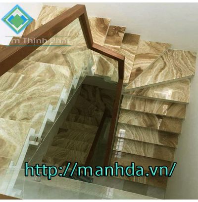Cầu thang đá hoa cương vân gỗ ý Cầu thang đá hoa cương vân gỗ ý