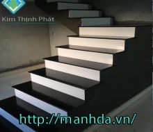Đá hoa cương cầu thang nhà phố
